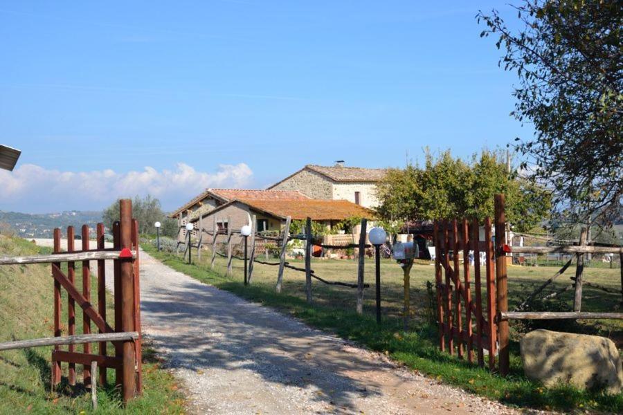 Villa Perugia Farmhouse Exterior foto